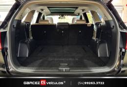 KIA MOTORS - SORENTO - 2015/2016 - Preta - R$ 119.900,00