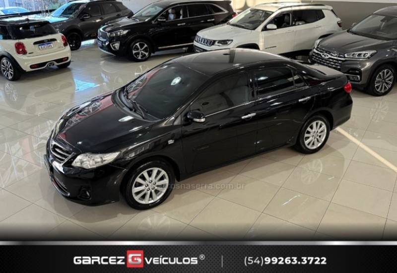 TOYOTA - COROLLA - 2012/2013 - Preta - R$ 77.900,00