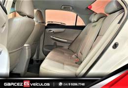 TOYOTA - COROLLA - 2013/2014 - Branca - R$ 74.900,00