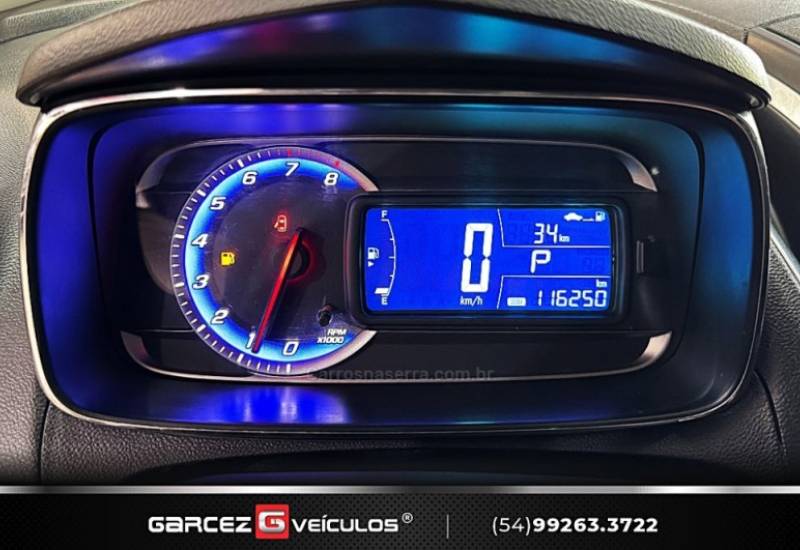 CHEVROLET - TRACKER - 2013/2014 - Branca - R$ 68.900,00
