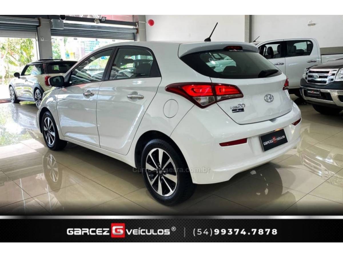 HYUNDAI - HB20 - 2016/2017 - Branca - R$ 53.900,00