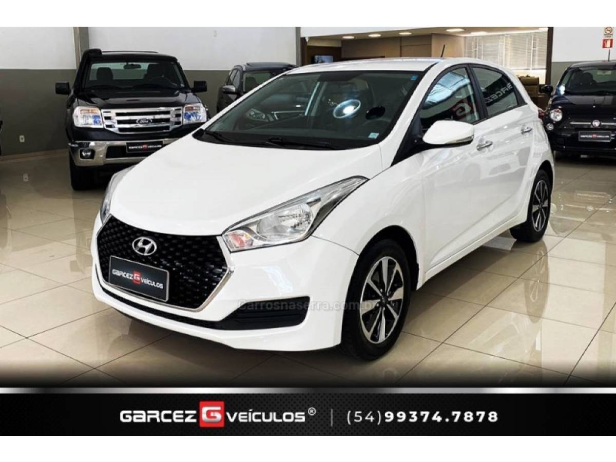 HYUNDAI - HB20 - 2016/2017 - Branca - R$ 53.900,00