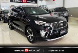 KIA MOTORS - SORENTO - 2015/2016 - Preta - R$ 119.900,00