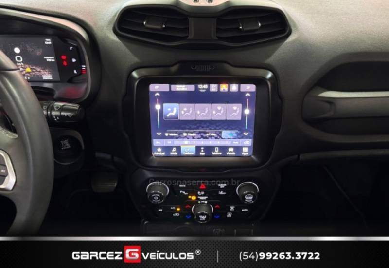 JEEP - RENEGADE - 2022/2022 - Preta - R$ 129.900,00