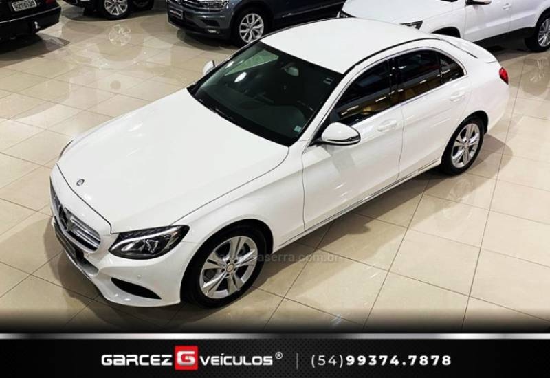 MERCEDES-BENZ - C 180 - 2015/2016 - Branca - R$ 115.000,00