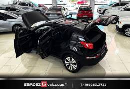 KIA MOTORS - SPORTAGE - 2012/2013 - Preta - R$ 75.000,00