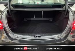 MERCEDES-BENZ - C 200 - 2022/2022 - Cinza - R$ 279.900,00