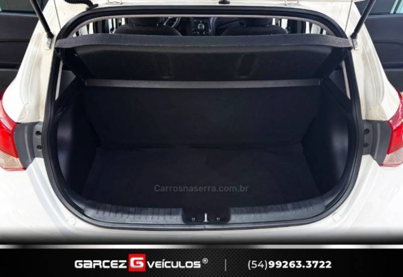 HYUNDAI - HB20 - 2015/2016 - Branca - R$ 52.000,00