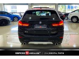 BMW - X1 - 2021/2022 - Preta - R$ 210.000,00