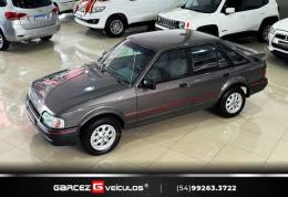 FORD - ESCORT - 1992/1992 - Cinza - R$ 46.000,00