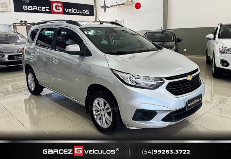 CHEVROLET - SPIN - 2018/2019 - Prata - R$ 66.900,00