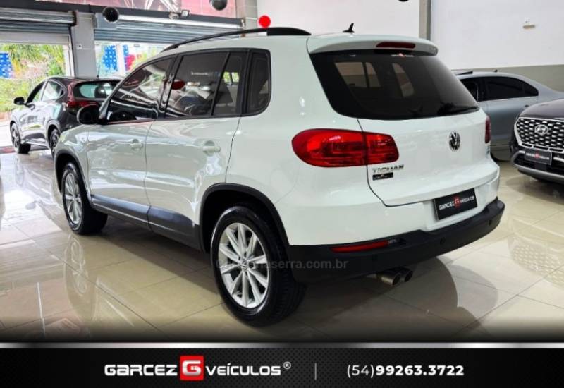 VOLKSWAGEN - TIGUAN - 2017/2017 - Branca - R$ 84.900,00