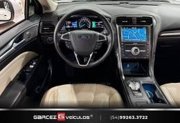 FORD - FUSION - 2016/2017 - Branca - R$ 110.000,00
