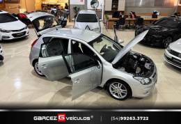 HYUNDAI - I30 - 2010/2011 - Prata - R$ 45.900,00