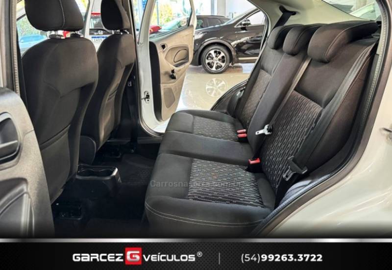 FORD - KA - 2017/2018 - Branca - R$ 47.900,00