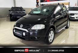 VOLKSWAGEN - CROSSFOX - 2005/2006 - Preta - R$ 32.900,00