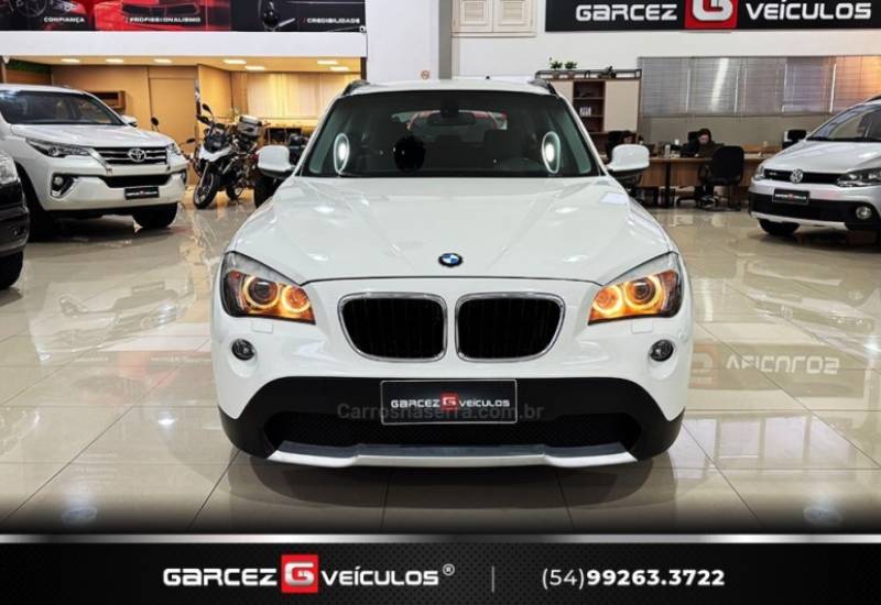 BMW - X1 - 2010/2011 - Branca - R$ 66.900,00