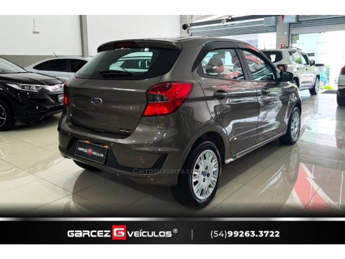 FORD - KA - 2020/2021 - Cinza - R$ 58.900,00