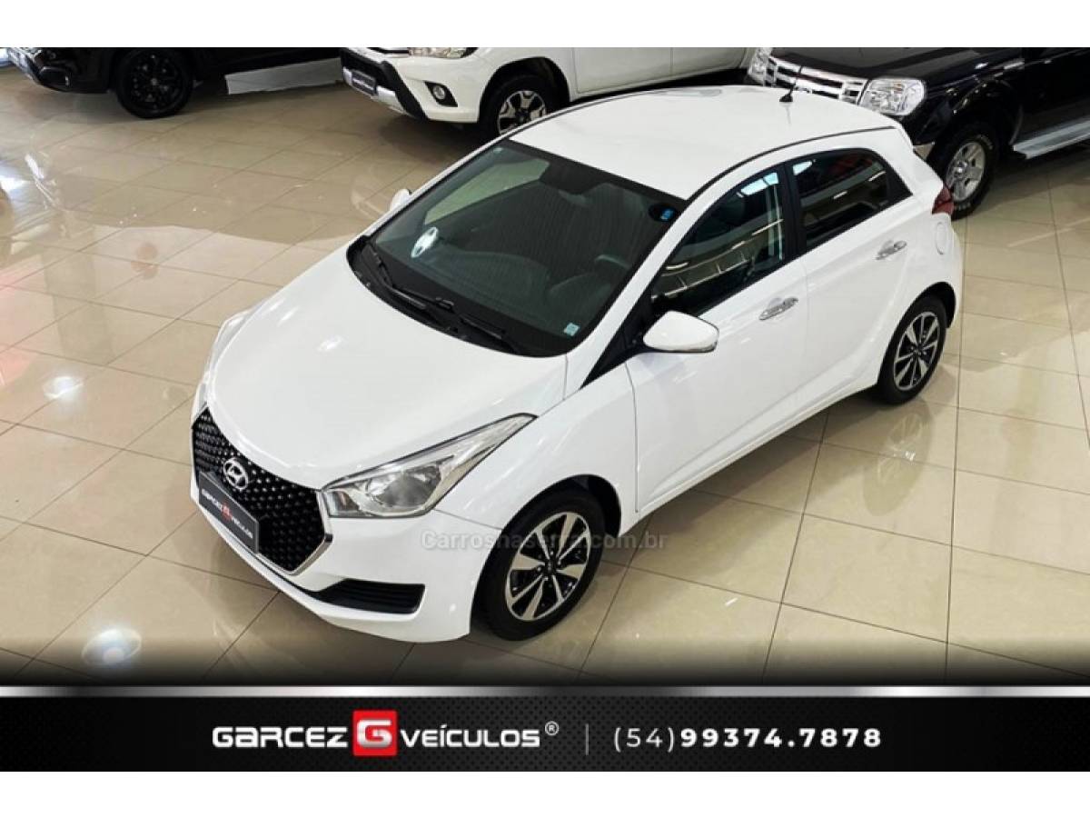 HYUNDAI - HB20 - 2016/2017 - Branca - R$ 53.900,00