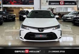 TOYOTA - COROLLA - 2022/2023 - Branca - R$ 136.000,00