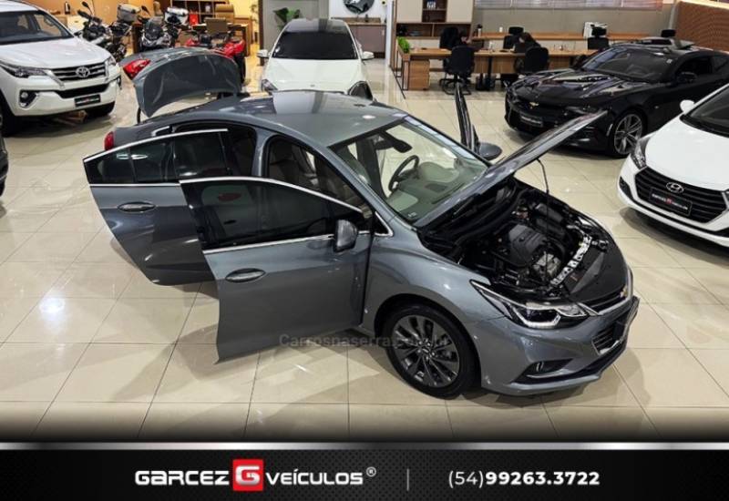 CHEVROLET - CRUZE - 2019/2019 - Cinza - R$ 97.900,00