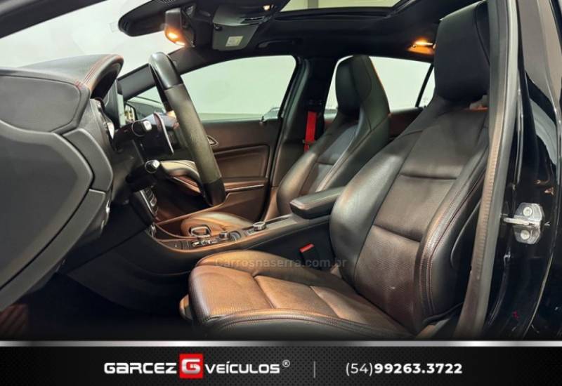 MERCEDES-BENZ - GLA 45 AMG - 2018/2019 - Preta - R$ 249.900,00