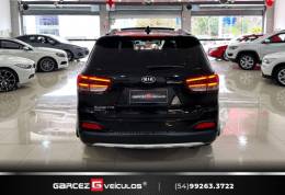 KIA MOTORS - SORENTO - 2015/2016 - Preta - R$ 119.900,00