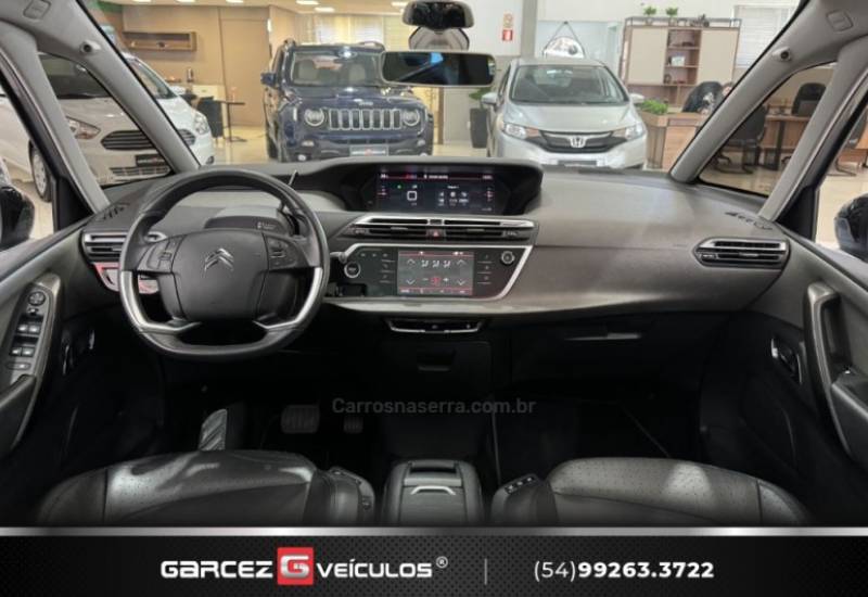 CITROËN - C4 PICASSO - 2018/2019 - Prata - R$ 93.900,00