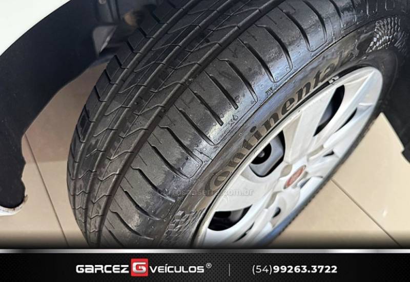 FIAT - PALIO - 2012/2013 - Branca - R$ 33.000,00