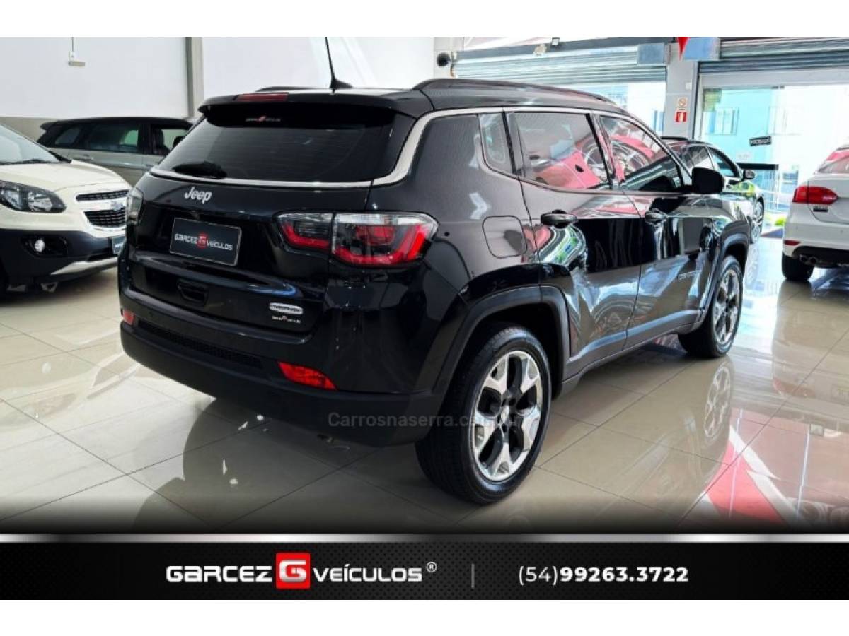 JEEP - COMPASS - 2018/2019 - Preta - R$ 99.900,00