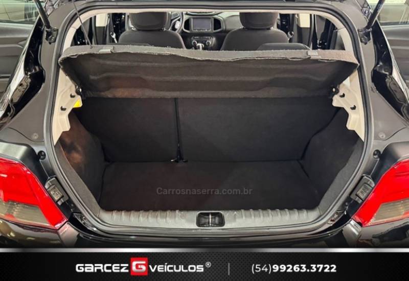 CHEVROLET - ONIX - 2014/2014 - Preta - R$ 51.900,00