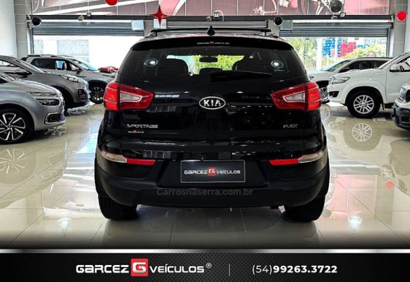 KIA MOTORS - SPORTAGE - 2012/2013 - Preta - R$ 75.000,00