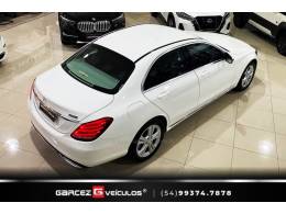 MERCEDES-BENZ - C 180 - 2015/2016 - Branca - R$ 117.900,00