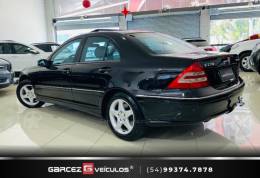 MERCEDES-BENZ - C 230 K - 2004/2004 - Preta - R$ 53.000,00