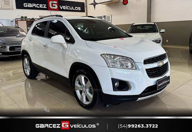 CHEVROLET - TRACKER - 2013/2014 - Branca - R$ 68.900,00