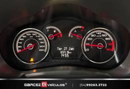 FIAT - PALIO - 2012/2013 - Branca - R$ 33.000,00