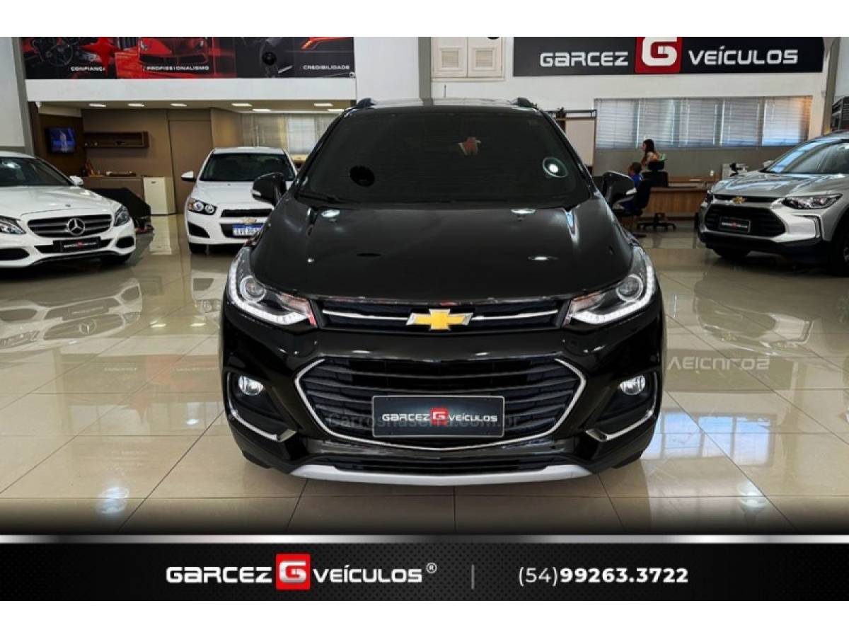 CHEVROLET - TRACKER - 2017/2018 - Preta - R$ 93.900,00