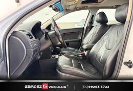 FORD - FUSION - 2011/2012 - Branca - R$ 54.000,00