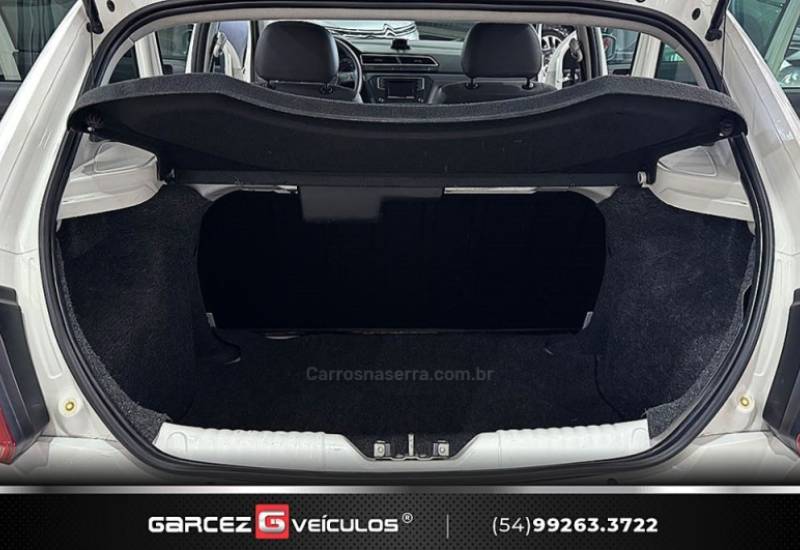 VOLKSWAGEN - GOL - 2020/2021 - Branca - R$ 55.900,00