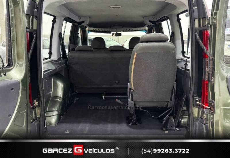 FIAT - DOBLÓ - 2012/2012 - Verde - R$ 49.000,00