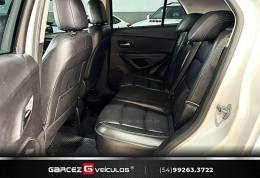 CHEVROLET - TRACKER - 2013/2014 - Branca - R$ 68.900,00