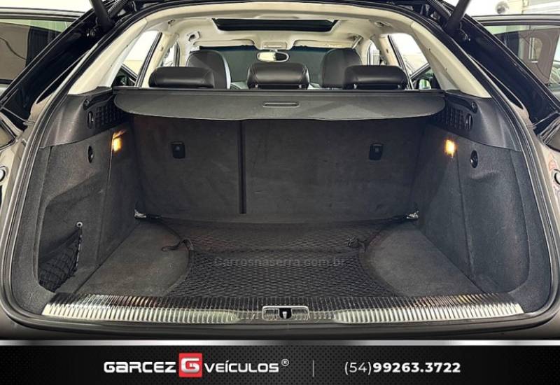 AUDI - Q3 - 2015/2015 - Preta - R$ 90.000,00