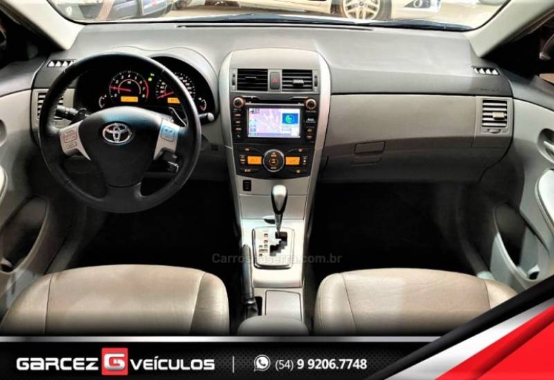 TOYOTA - COROLLA - 2013/2014 - Branca - R$ 74.900,00