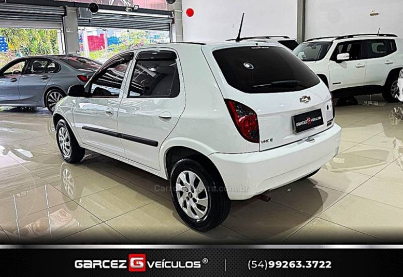 CHEVROLET - CELTA - 2012/2013 - Branca - R$ 35.900,00
