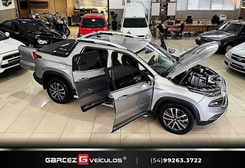 FIAT - TORO - 2022/2023 - Prata - R$ 155.000,00