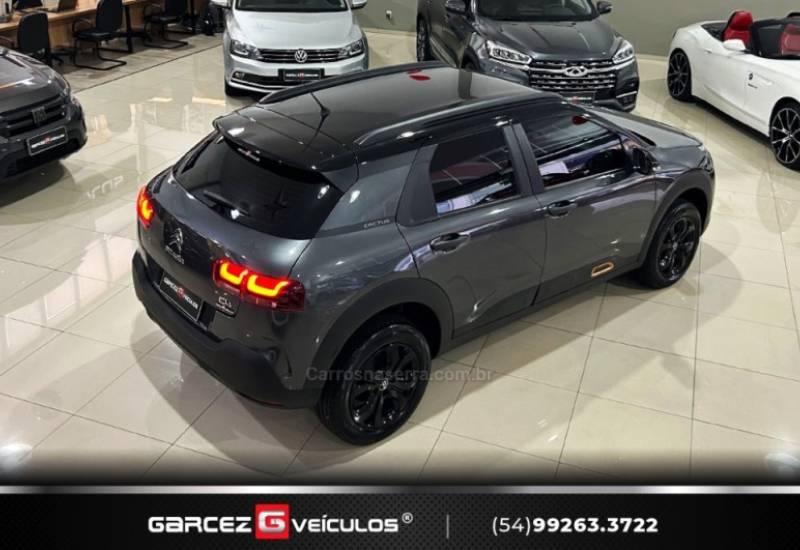 CITROËN - C4 CACTUS - 2021/2022 - Cinza - R$ 82.000,00