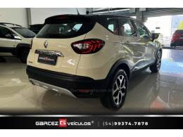 RENAULT - CAPTUR - 2017/2018 - Branca - R$ 74.900,00