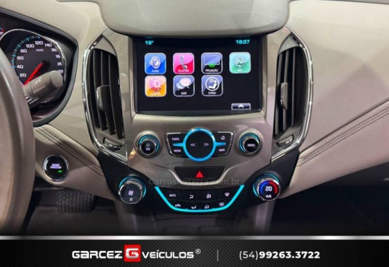 CHEVROLET - CRUZE - 2019/2019 - Cinza - R$ 97.900,00