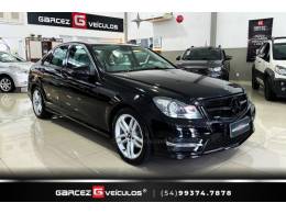 MERCEDES-BENZ - C 180 - 2013/2014 - Preta - R$ 84.000,00