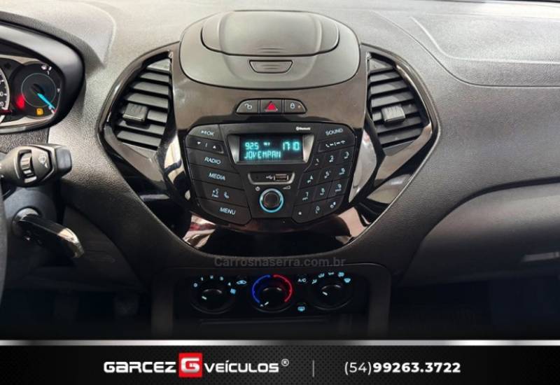 FORD - KA - 2017/2018 - Branca - R$ 47.900,00
